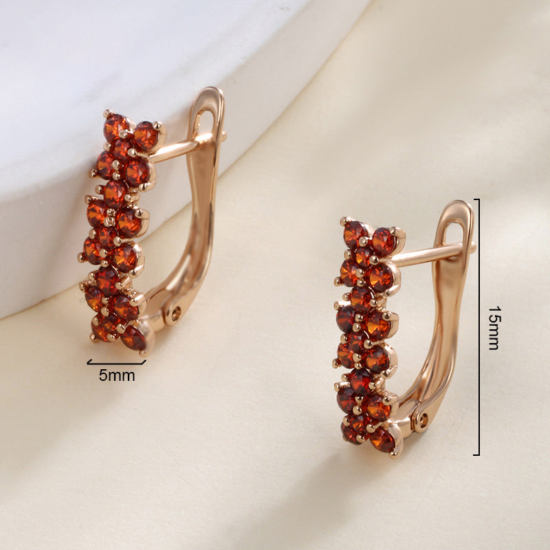 Blütenförmige Ohrclips mit Granat-Zirkonia - 18K vergoldete Kupferlegierung (Höhe 1.5 cm)