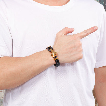 Edelstahl Armband für Herren – Stilvolles Ledergeflecht mit geometrischem Verschluss
