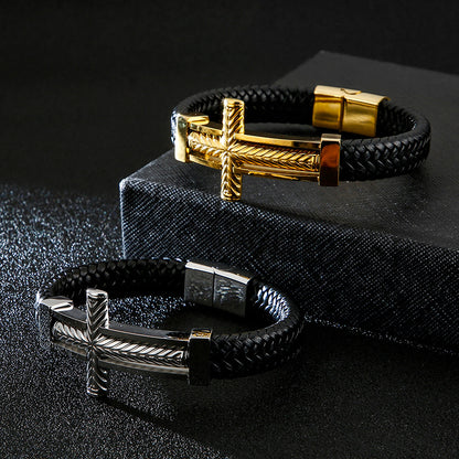 Herren Armband aus geflochtenem Leder mit Edelstahl-Kreuz – Robustes Männer-Armband