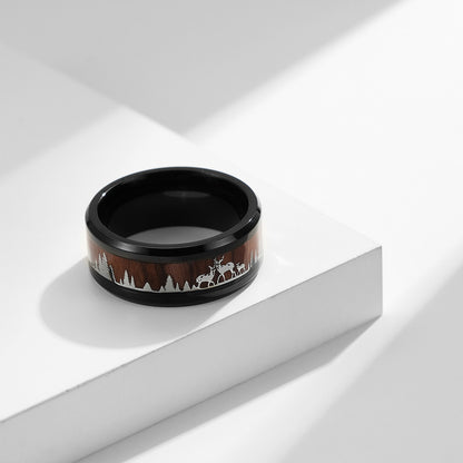 Wildhirsch Titanstahl Ring mit Holzoptik - Naturinspirierter Männerschmuck - Waldmotiv Ehering - Rustikaler Holz & Metall Ring
