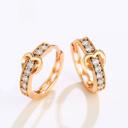 Romantische Herz-Ohrringe mit funkelnden Zirkonia | 18K Goldbeschichtung, 18mm Durchmesser
