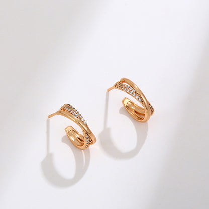 Verdrehte Kreuz-Ohrstecker 18K Gold vergoldet | Zirkonia Schmuck | Elegante Ohrringe