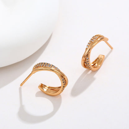 Verdrehte Kreuz-Ohrstecker 18K Gold vergoldet | Zirkonia Schmuck | Elegante Ohrringe