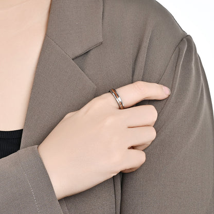 PIOWNN® Schlichter Wolframkarbid Ring mit Holzoptik - 4-6-8mm Unisex Partnerringe