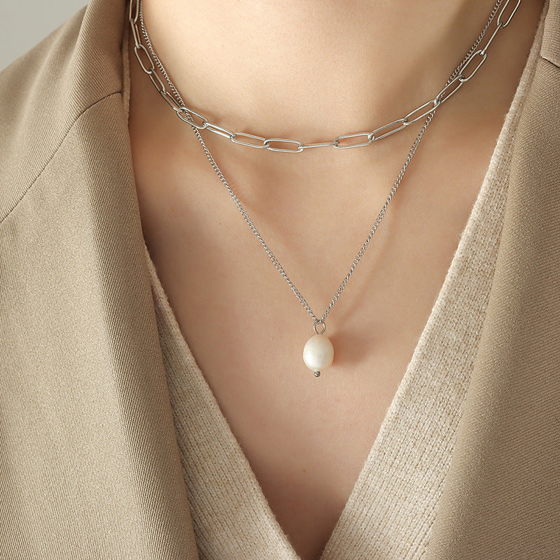 Minimalistische Perlenkette mit Zuchtperlen-Anhänger – mehrlagig & elegant
