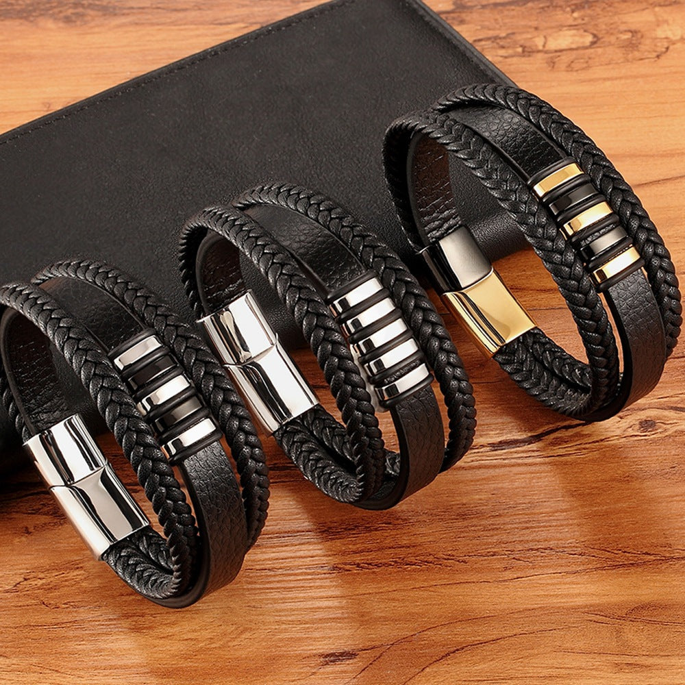Mehrreihiges Lederarmband mit Edelstahl - Handgefertigter Herrenschmuck - Rustikales Unisex-Design