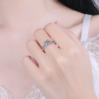 Vierkrallen Zirkonia Ring (1ct) mit verschlungenem Kabelband – 925er Sterlingsilber rhodiniert