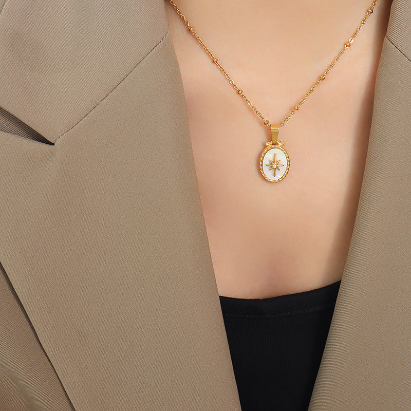 Weißes Muschel-Stern-Anhänger Set mit Zirkonia | Edelstahl Schmuck in 18K Gold oder Hochglanz-Silber - Inklusive Ohrstecker