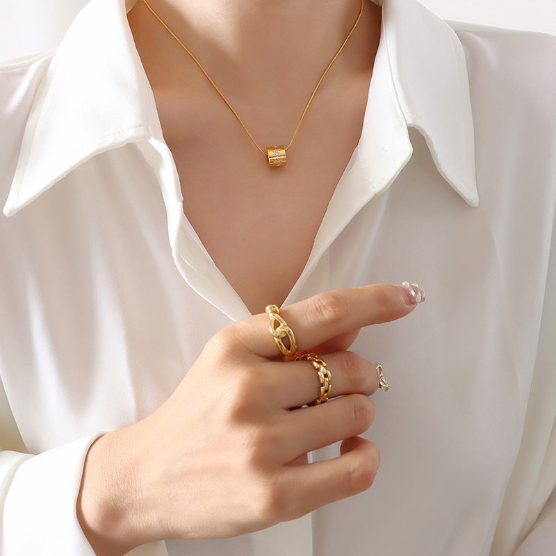 Zirkonia-besetzter Hohlzylinder Anhänger - Edelstahlkette mit 18K Gold oder Hochglanz-Silber | Vielseitig & farbecht