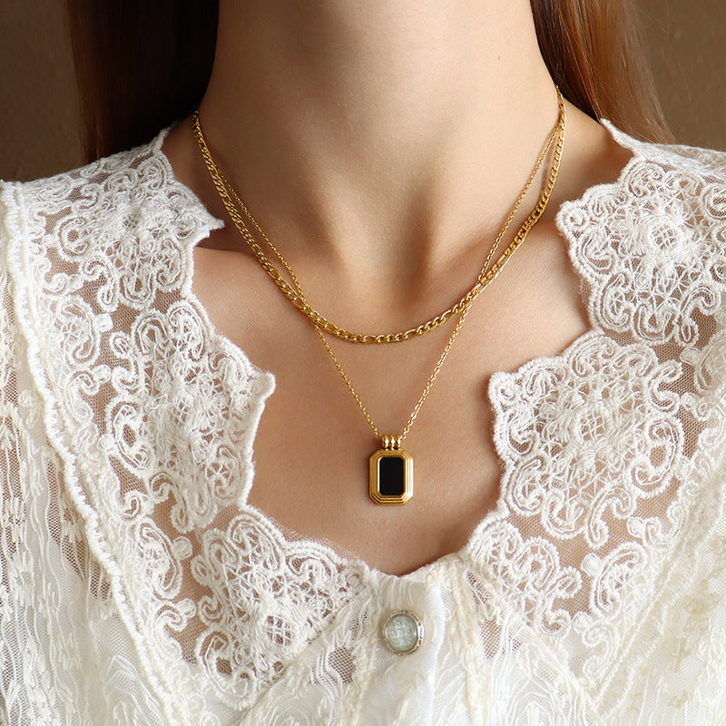 Moderne Acryl-Halskette mit kantigem Design – Stapelbarer Look in Gold oder Silber