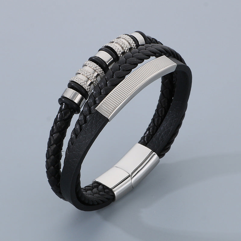 Herren-Armband aus Titanstahl - Mehrlagiges Ledergeflecht mit gebogenem Edelstahlblech und Magnetverschluss