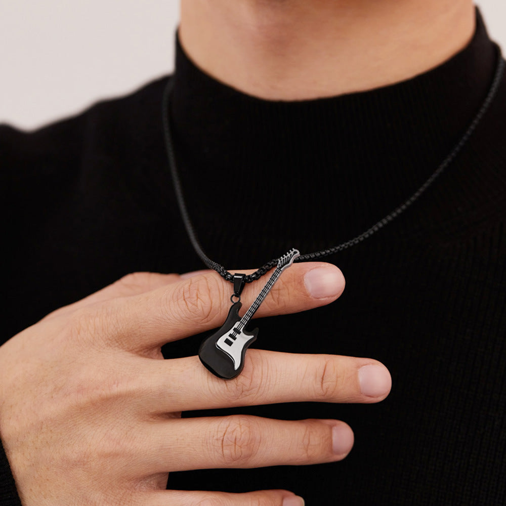 Hip-Hop Gitarren-Anhänger Straßenstyle – Klassisches Titan-Halsband für Männer