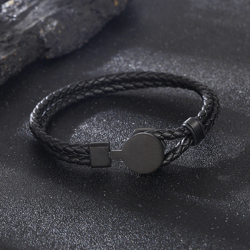 Retro Lederarmband mit Punkträgern – Doppelt geflochten & Individuell
