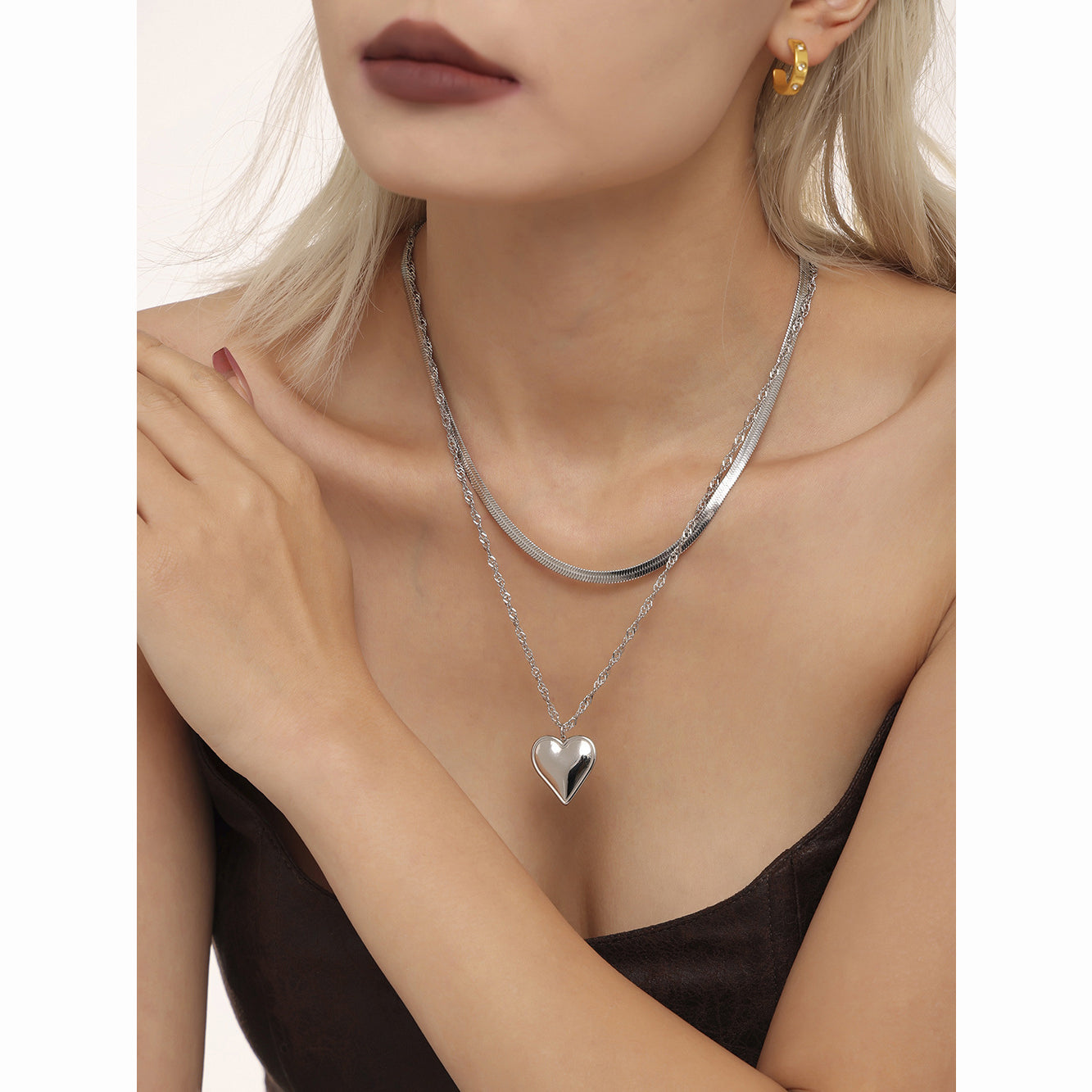 Wellenförmige Klingenkette mit Herz-Anhänger | Doppelschichtige Edelstahlkette in 18K Gold oder Hochglanz-Silberoptik