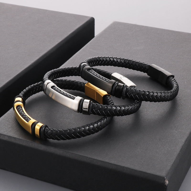 Schlichtes geflochtenes Lederarmband mit Magnetplatte – Unisex Design