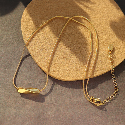 Minimalistische Twist-Halskette – 18K vergoldeter Edelstahl oder silberne Edelstahl-Optik