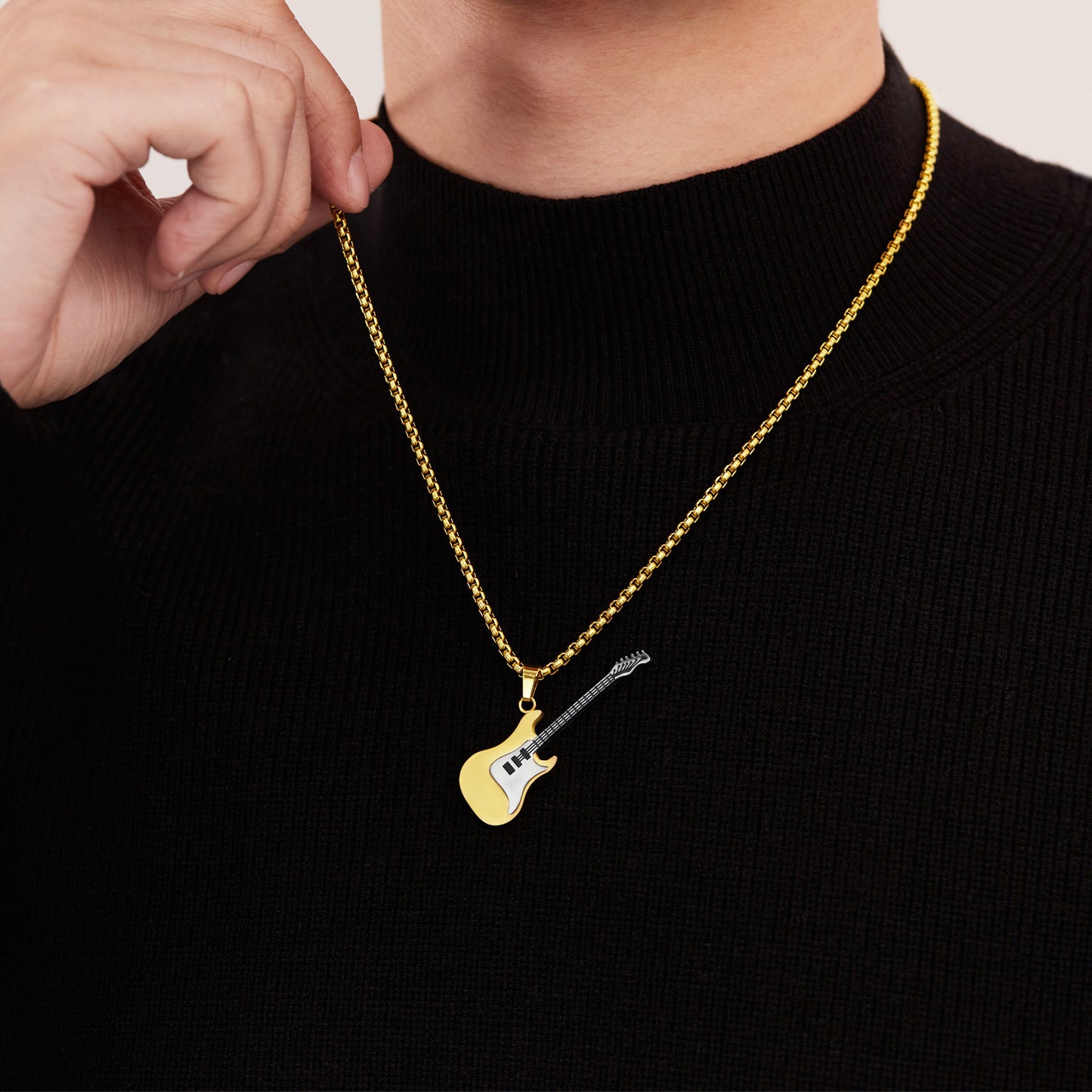Hip-Hop Gitarren-Anhänger Straßenstyle – Klassisches Titan-Halsband für Männer