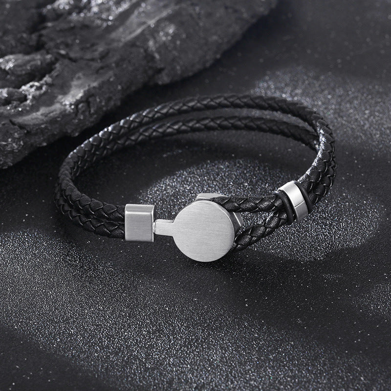Retro Lederarmband mit Punkträgern – Doppelt geflochten & Individuell