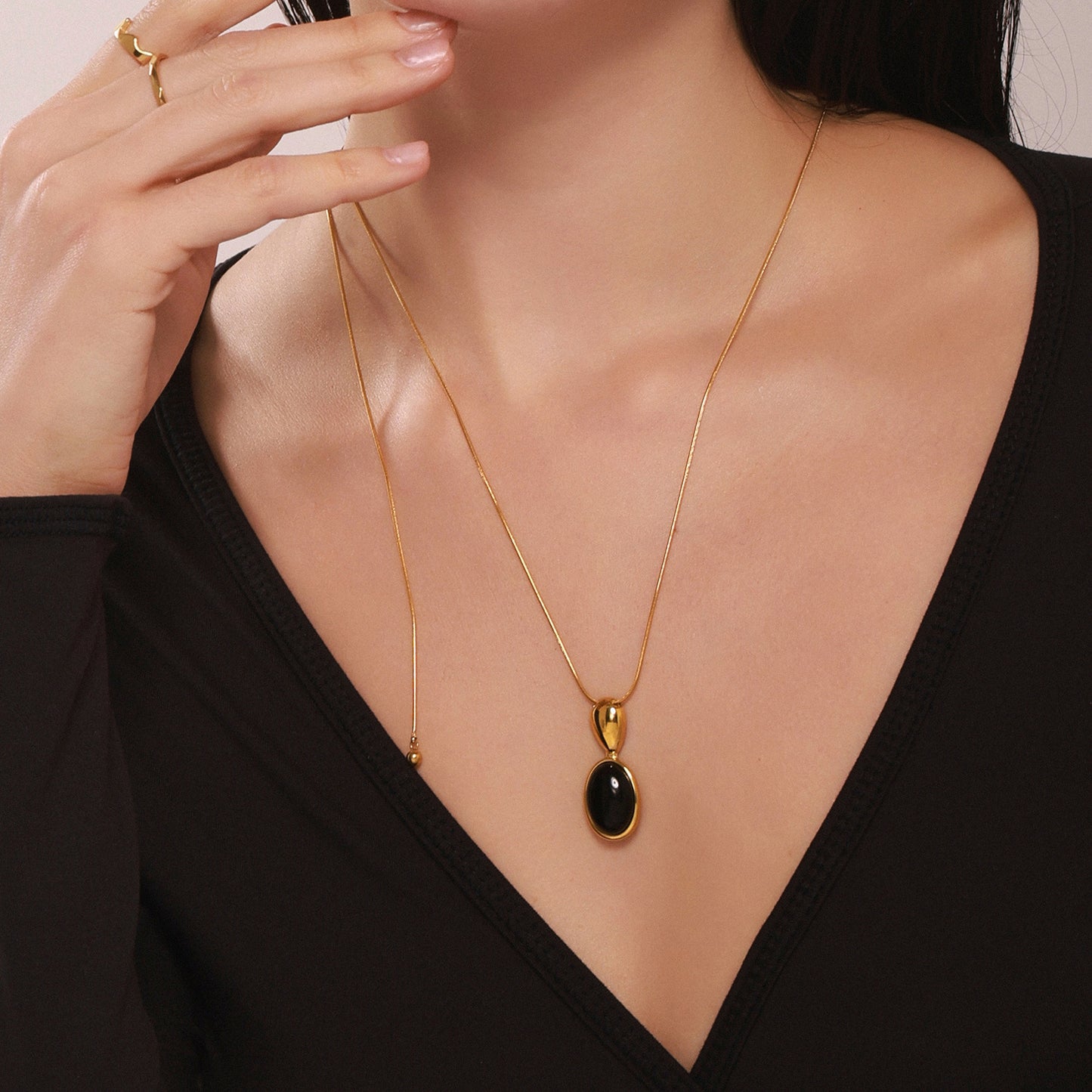 Lange Oval-Kette mit Tigerauge & schwarzem Onyx – 18K Echtgold-Vergoldung oder Edelstahl-Optik (wahlweise)