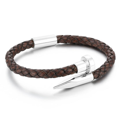 Lederarmband mit Edelstahl-Nieten und Magnetverschluss